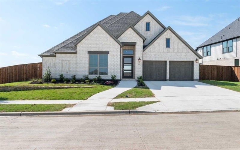 10453 Gray Hills Drive, Fort Worth, TX 76126, 4 Bedrooms Bedrooms, ,3 BathroomsBathrooms,Residential,For Sale,10453 Gray Hills Drive,20945437