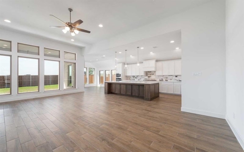 10453 Gray Hills Drive, Fort Worth, TX 76126, 4 Bedrooms Bedrooms, ,3 BathroomsBathrooms,Residential,For Sale,10453 Gray Hills Drive,20945437