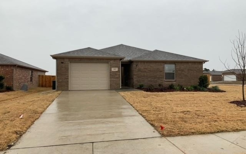 1402 Warringwood Drive, Greenville, TX 75402, 3 Habitaciones Habitaciones , ,2 BañosBaños,Residential Lease,En Alquiler,1402 Warringwood Drive,20945654