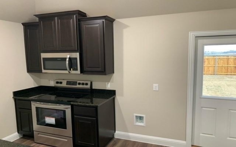 1402 Warringwood Drive, Greenville, TX 75402, 3 Habitaciones Habitaciones , ,2 BañosBaños,Residential Lease,En Alquiler,1402 Warringwood Drive,20945654