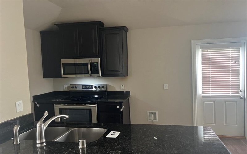 1402 Warringwood Drive, Greenville, TX 75402, 3 Habitaciones Habitaciones , ,2 BañosBaños,Residential Lease,En Alquiler,1402 Warringwood Drive,20945654