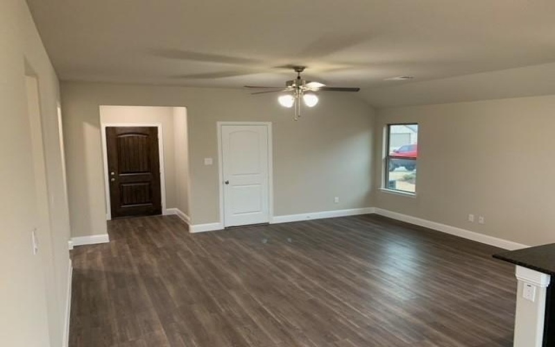 1402 Warringwood Drive, Greenville, TX 75402, 3 Habitaciones Habitaciones , ,2 BañosBaños,Residential Lease,En Alquiler,1402 Warringwood Drive,20945654
