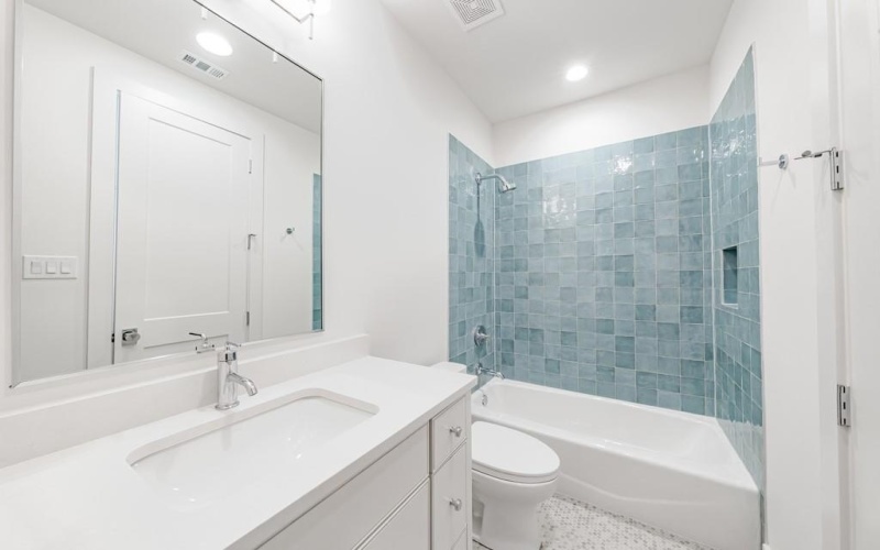 4129 Grassmere, University Park, TX 75205, 4 Bedrooms Bedrooms, ,6 BathroomsBathrooms,Residential Lease,For Rent,4129 Grassmere,20945662