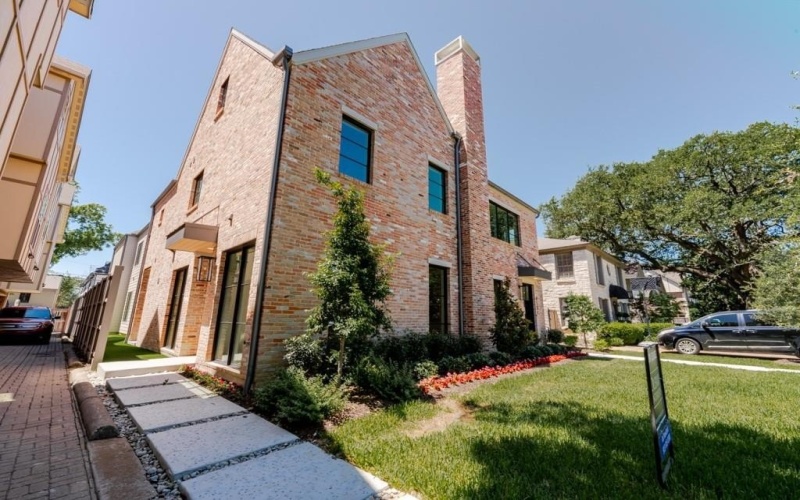 4129 Grassmere, University Park, TX 75205, 4 Bedrooms Bedrooms, ,6 BathroomsBathrooms,Residential Lease,For Rent,4129 Grassmere,20945662