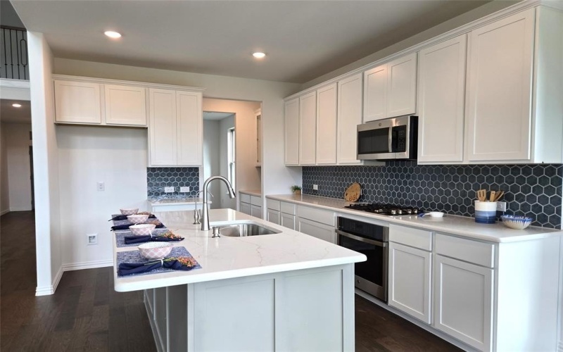 6705 Tadpole Trail, McKinney, TX 75071, 4 Habitaciones Habitaciones , ,3 BañosBaños,Residential,En Venta,6705 Tadpole Trail,20945967