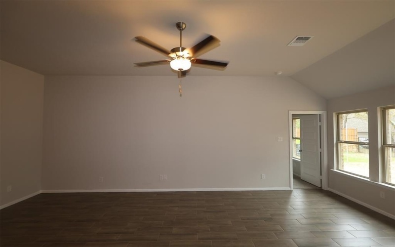 3324 Coronation Court, Denton, TX 76208, 4 Bedrooms Bedrooms, ,2 BathroomsBathrooms,Residential,For Sale,3324 Coronation Court,20945994