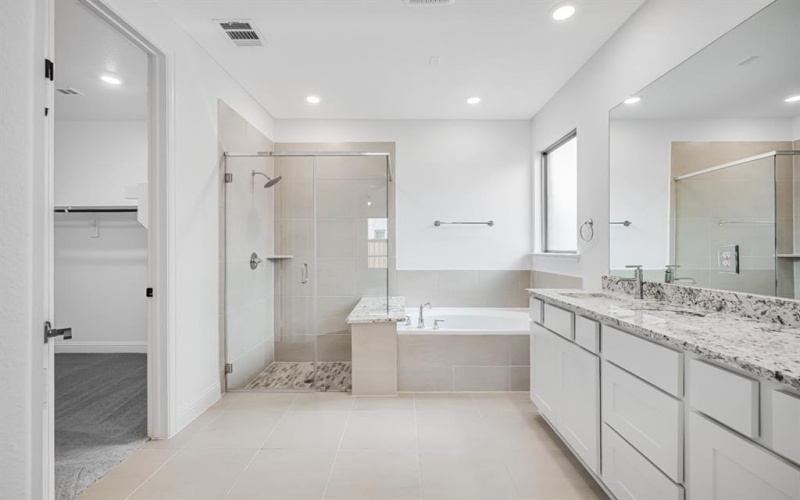 4251 Arlington Avenue, McKinney, TX 75071, 5 Bedrooms Bedrooms, ,5 BathroomsBathrooms,Residential,For Sale,4251 Arlington Avenue,20946333