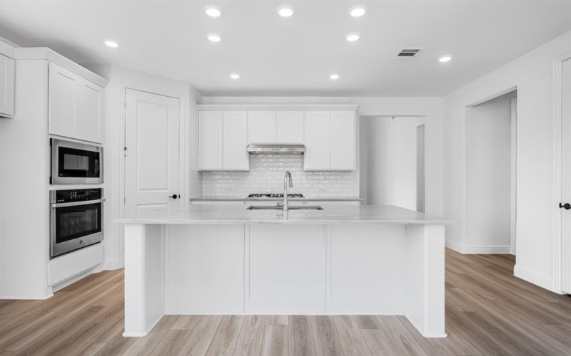 4251 Arlington Avenue, McKinney, TX 75071, 5 Bedrooms Bedrooms, ,5 BathroomsBathrooms,Residential,For Sale,4251 Arlington Avenue,20946333