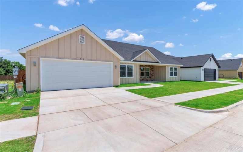 548 Highview Court, Godley, TX 76044, 3 Habitaciones Habitaciones , ,2 BañosBaños,Residential,En Venta,548 Highview Court,20946388