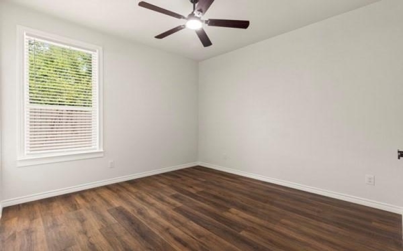 304 Pearl Harbor Street, Tool, TX 75143, 4 Bedrooms Bedrooms, ,2 BathroomsBathrooms,Residential,For Sale,304 Pearl Harbor Street,20946980