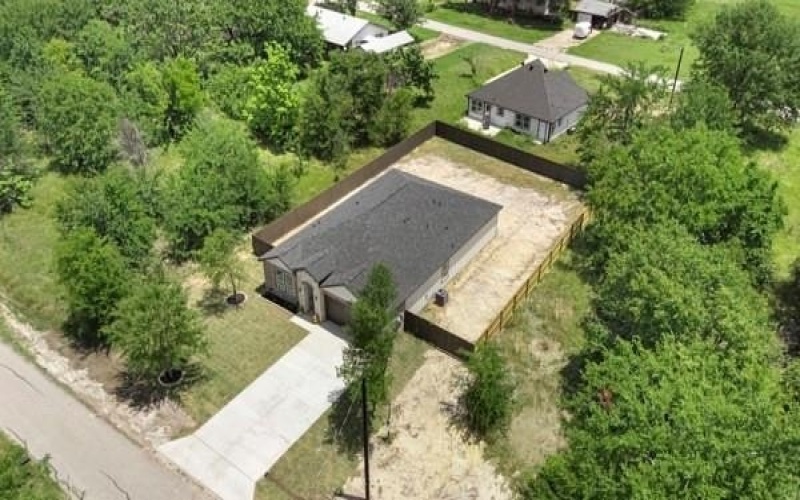 304 Pearl Harbor Street, Tool, TX 75143, 4 Bedrooms Bedrooms, ,2 BathroomsBathrooms,Residential,For Sale,304 Pearl Harbor Street,20946980