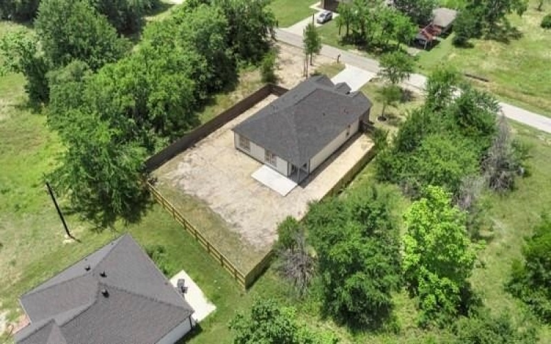 304 Pearl Harbor Street, Tool, TX 75143, 4 Bedrooms Bedrooms, ,2 BathroomsBathrooms,Residential,For Sale,304 Pearl Harbor Street,20946980