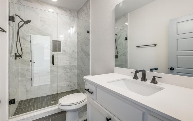 304 Wimberly Street, Fort Worth, TX 76107, 3 Bedrooms Bedrooms, ,3 BathroomsBathrooms,Residential Lease,For Rent,304 Wimberly Street,20947007