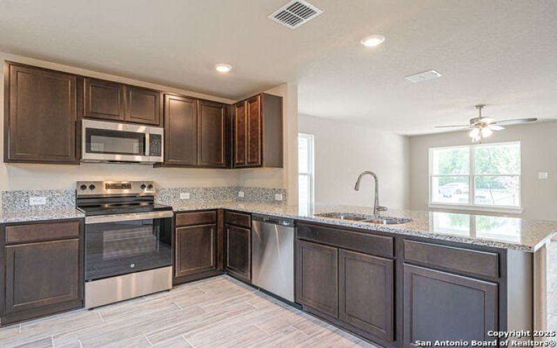 326 Mar Hill, Seguin, TX 78155, 3 Bedrooms Bedrooms, ,2 BathroomsBathrooms,Residential,For Sale,326 Mar Hill,1869760