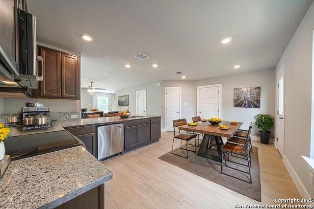 324 Mar Hill, Seguin, TX 78155, 3 Bedrooms Bedrooms, ,2 BathroomsBathrooms,Residential,For Sale,324 Mar Hill,1869761