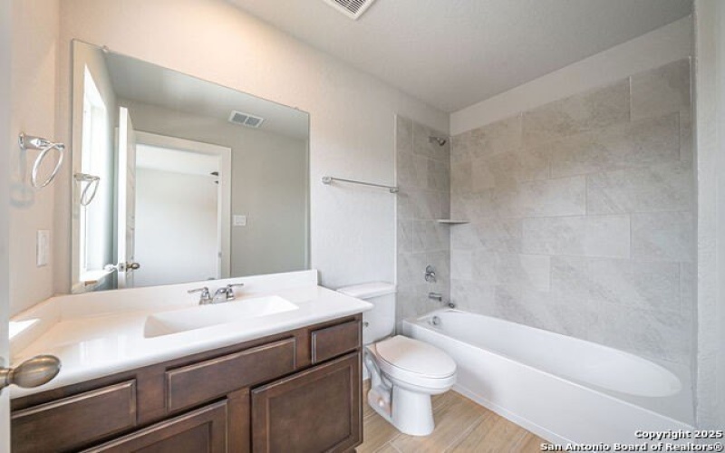 324 Mar Hill, Seguin, TX 78155, 3 Bedrooms Bedrooms, ,2 BathroomsBathrooms,Residential,For Sale,324 Mar Hill,1869761