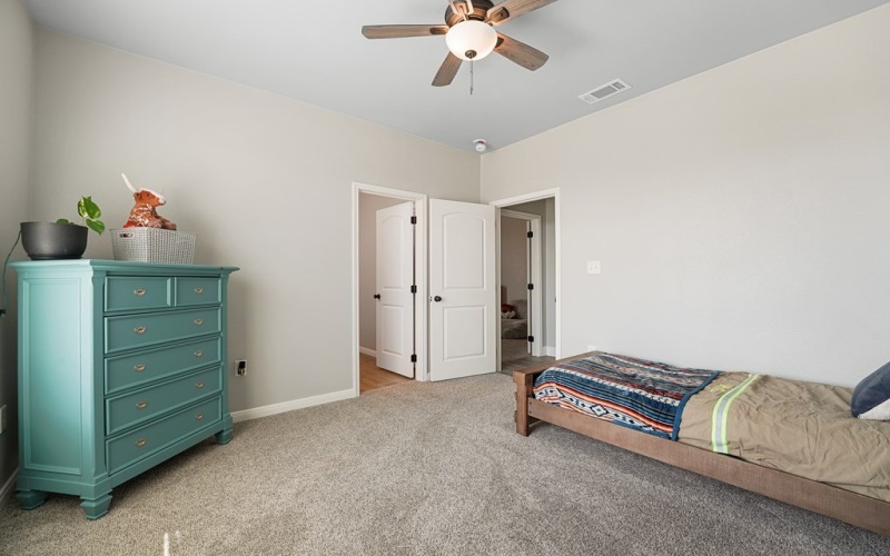 2206 S County Rd 1054, Midland, TX 79706, 4 Bedrooms Bedrooms, ,3 BathroomsBathrooms,Residential,For Sale,2206 S County Rd 1054,50082405