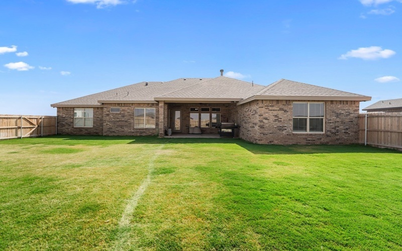 2206 S County Rd 1054, Midland, TX 79706, 4 Bedrooms Bedrooms, ,3 BathroomsBathrooms,Residential,For Sale,2206 S County Rd 1054,50082405