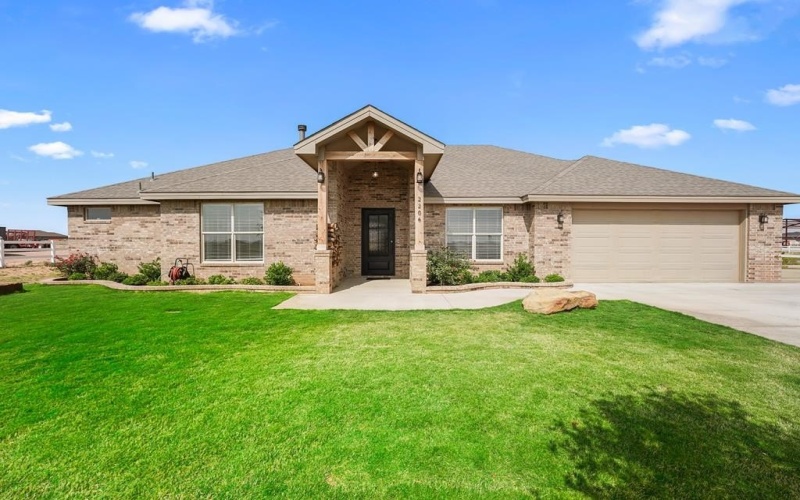 2206 S County Rd 1054, Midland, TX 79706, 4 Bedrooms Bedrooms, ,3 BathroomsBathrooms,Residential,For Sale,2206 S County Rd 1054,50082405