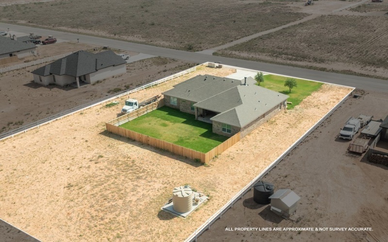2206 S County Rd 1054, Midland, TX 79706, 4 Bedrooms Bedrooms, ,3 BathroomsBathrooms,Residential,For Sale,2206 S County Rd 1054,50082405
