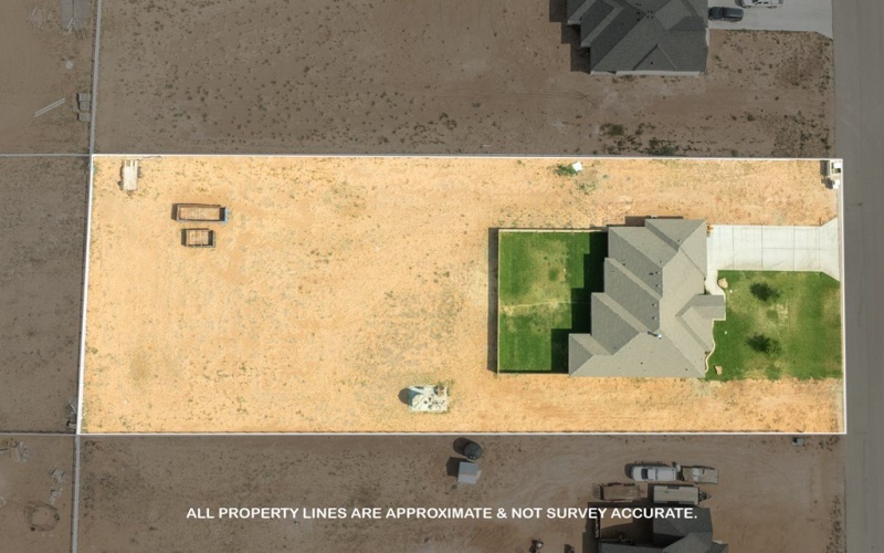 2206 S County Rd 1054, Midland, TX 79706, 4 Bedrooms Bedrooms, ,3 BathroomsBathrooms,Residential,For Sale,2206 S County Rd 1054,50082405