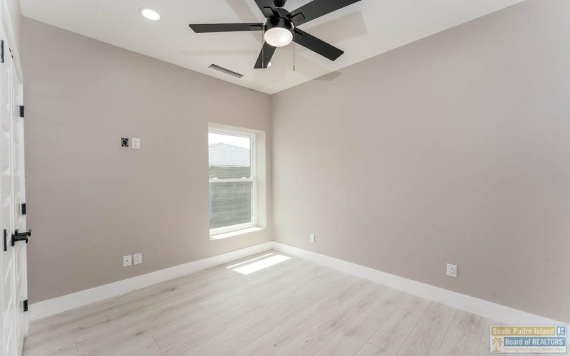 128A Saturn Lane #A, South Padre Island, TX 78597, 6 Habitaciones Habitaciones , ,6 BañosBaños,Residential,En Venta,128A Saturn Lane,103808