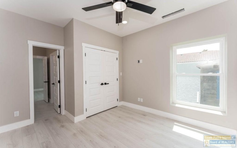 128A Saturn Lane #A, South Padre Island, TX 78597, 6 Habitaciones Habitaciones , ,6 BañosBaños,Residential,En Venta,128A Saturn Lane,103808