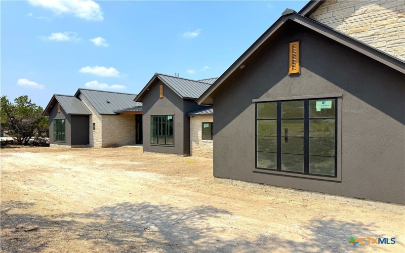 985 Malbec Loop, Canyon Lake, TX 78133, 3 Bedrooms Bedrooms, ,3 BathroomsBathrooms,Residential,For Sale,985 Malbec Loop,580988