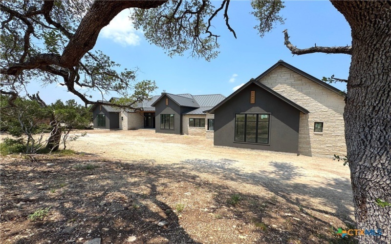 985 Malbec Loop, Canyon Lake, TX 78133, 3 Bedrooms Bedrooms, ,3 BathroomsBathrooms,Residential,For Sale,985 Malbec Loop,580988