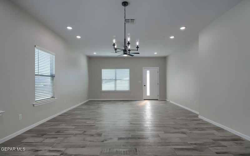 15125 Ambition Avenue, El Paso, TX 79938, 4 Bedrooms Bedrooms, ,2 BathroomsBathrooms,Residential,For Sale,15125 Ambition Avenue,923219