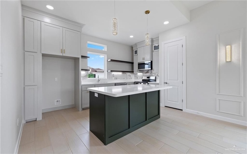 9110 N 25th Street, McAllen, TX 78504, 3 Bedrooms Bedrooms, ,2 BathroomsBathrooms,Residential,For Sale,9110 N 25th Street,471892