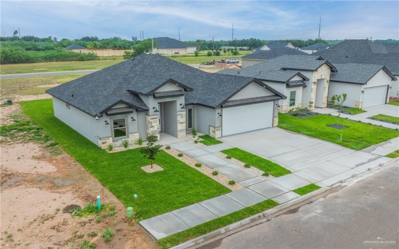 2316 Piedra Street, Edinburg, TX 78542, 3 Bedrooms Bedrooms, ,2 BathroomsBathrooms,Residential,For Sale,2316 Piedra Street,471896
