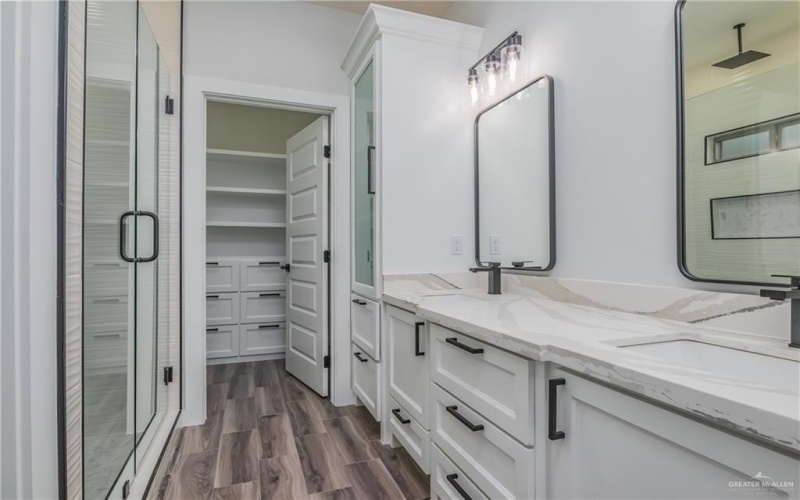 2316 Piedra Street, Edinburg, TX 78542, 3 Bedrooms Bedrooms, ,2 BathroomsBathrooms,Residential,For Sale,2316 Piedra Street,471896
