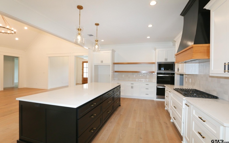 16511 Cooper Way, Tyler, TX 75703, 4 Bedrooms Bedrooms, ,3 BathroomsBathrooms,Residential,For Sale,16511 Cooper Way,25007900