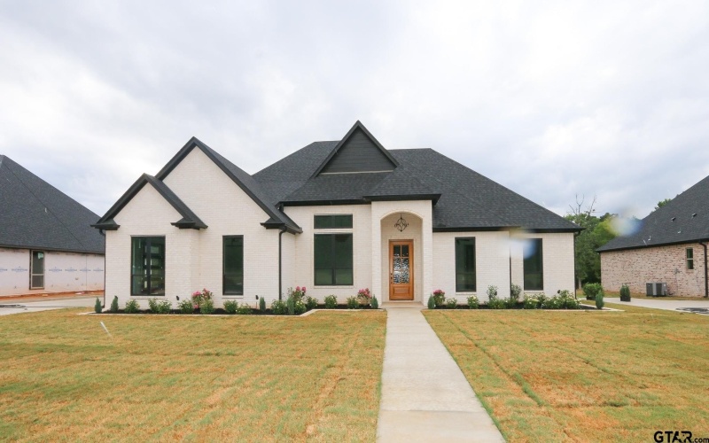 16511 Cooper Way, Tyler, TX 75703, 4 Bedrooms Bedrooms, ,3 BathroomsBathrooms,Residential,For Sale,16511 Cooper Way,25007900