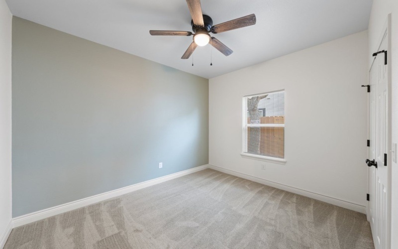 712 Gilmer St, Kerrville, TX 78028, 3 Habitaciones Habitaciones , ,2 BañosBaños,Residential,En Venta,712 Gilmer St,119347