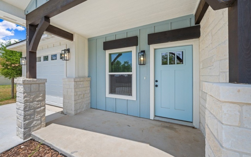 712 Gilmer St, Kerrville, TX 78028, 3 Habitaciones Habitaciones , ,2 BañosBaños,Residential,En Venta,712 Gilmer St,119347