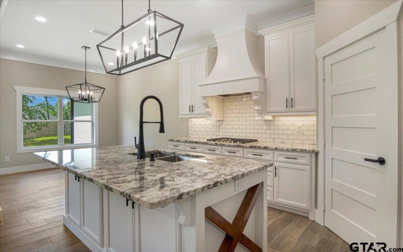12255 Oak Grove Drive, Tyler, TX 75706, 4 Bedrooms Bedrooms, ,2 BathroomsBathrooms,Residential,For Sale,12255 Oak Grove Drive,25007814