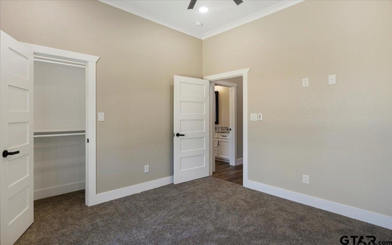 12255 Oak Grove Drive, Tyler, TX 75706, 4 Bedrooms Bedrooms, ,2 BathroomsBathrooms,Residential,For Sale,12255 Oak Grove Drive,25007814