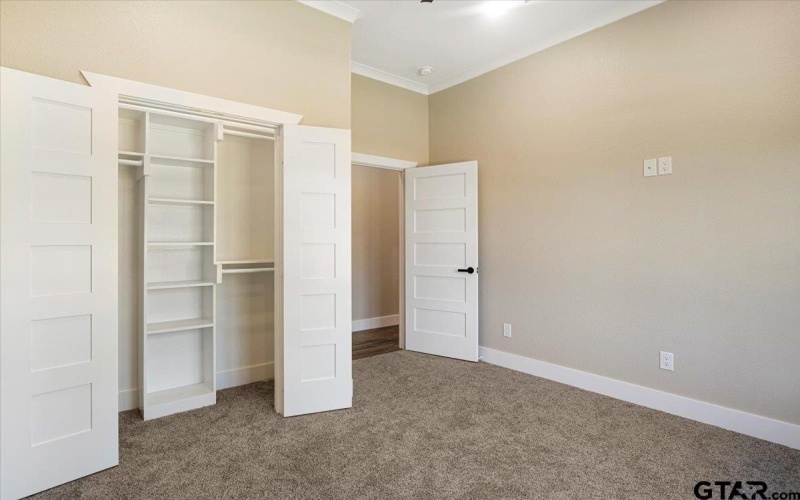 12255 Oak Grove Drive, Tyler, TX 75706, 4 Bedrooms Bedrooms, ,2 BathroomsBathrooms,Residential,For Sale,12255 Oak Grove Drive,25007814