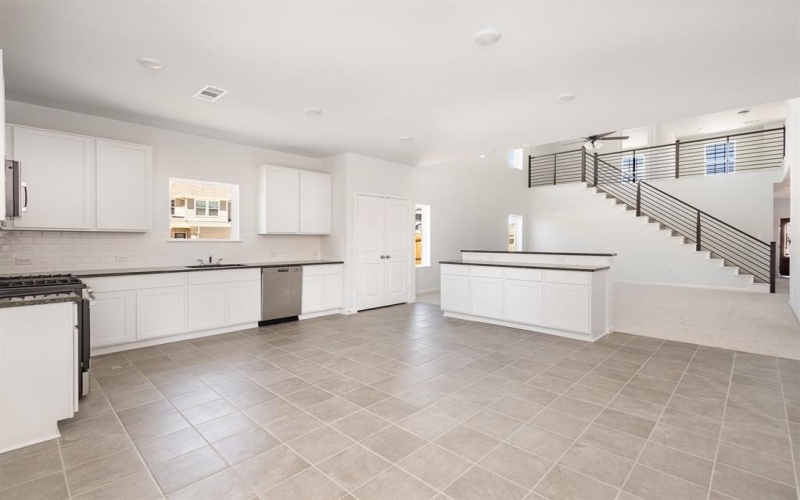 2202 Bridgeport Street, Forney, TX 75126, 5 Bedrooms Bedrooms, ,5 BathroomsBathrooms,Residential,For Sale,2202 Bridgeport Street,20943147