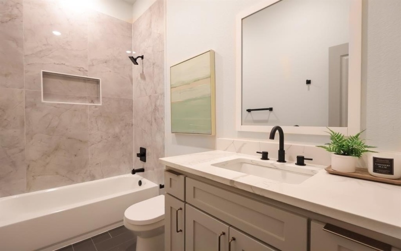 2836 Avenue L, Fort Worth, TX 76105, 4 Bedrooms Bedrooms, ,2 BathroomsBathrooms,Residential,For Sale,2836 Avenue L,20944207