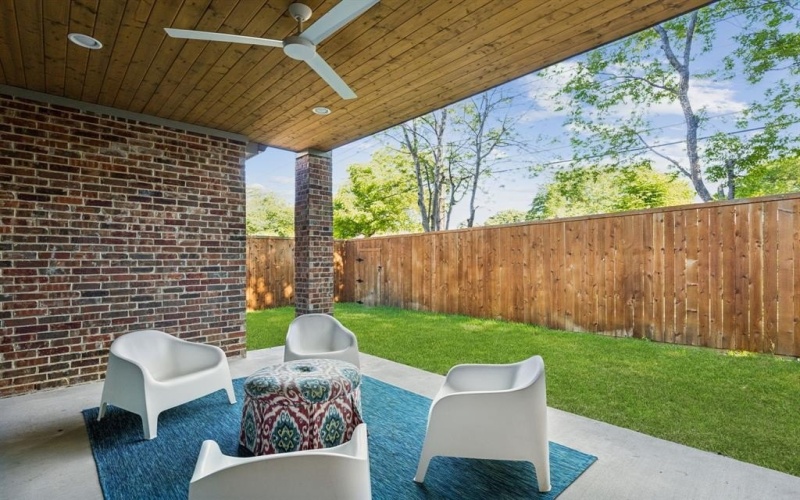 3857 Davila, Dallas, TX 75220, 5 Bedrooms Bedrooms, ,5 BathroomsBathrooms,Residential Lease,For Rent,3857 Davila,20947223