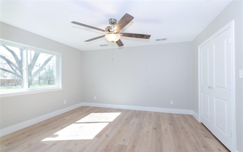 1008 S Throckmorton Street, Sherman, TX 75090, 4 Habitaciones Habitaciones , ,2 BañosBaños,Residential Lease,En Alquiler,1008 S Throckmorton Street,20947243