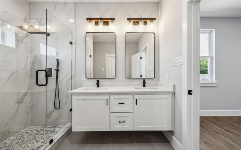 4002 ROBERT L PARISH SR Avenue, Dallas, TX 75210, 3 Bedrooms Bedrooms, ,2 BathroomsBathrooms,Residential,For Sale,4002 ROBERT L PARISH SR Avenue,20944563