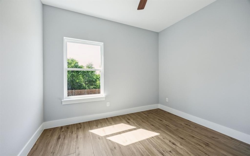 4002 ROBERT L PARISH SR Avenue, Dallas, TX 75210, 3 Bedrooms Bedrooms, ,2 BathroomsBathrooms,Residential,For Sale,4002 ROBERT L PARISH SR Avenue,20944563