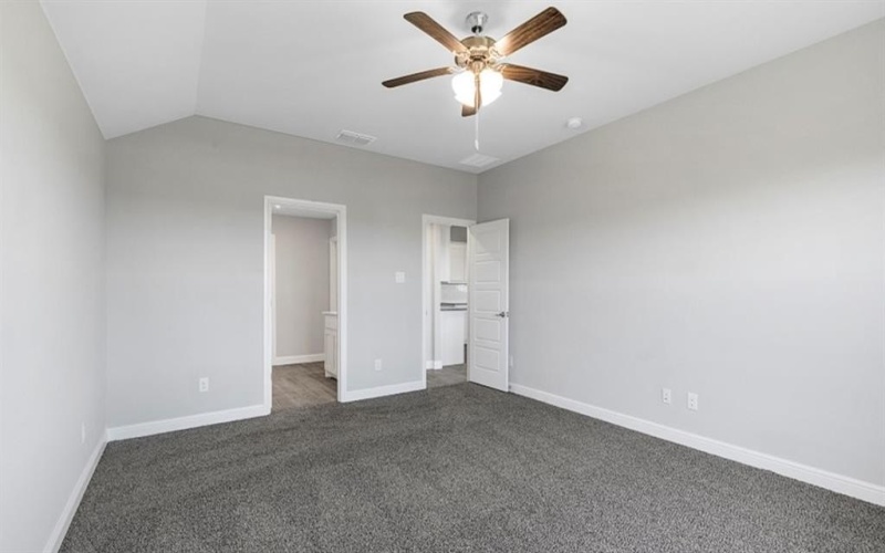 1161 KEYSTONE Drive, Granbury, TX 76048, 4 Bedrooms Bedrooms, ,2 BathroomsBathrooms,Residential,For Sale,1161 KEYSTONE Drive,20945310