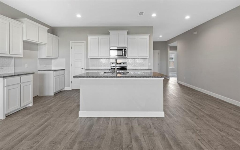 1161 KEYSTONE Drive, Granbury, TX 76048, 4 Bedrooms Bedrooms, ,2 BathroomsBathrooms,Residential,For Sale,1161 KEYSTONE Drive,20945310