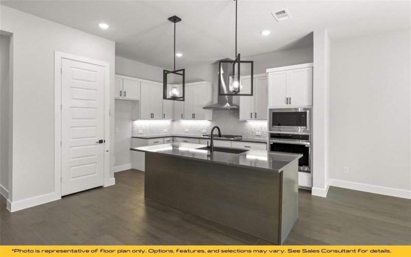 802 Marathon Court, Rockwall, TX 75087, 4 Habitaciones Habitaciones , ,3 BañosBaños,Residential,En Venta,802 Marathon Court,20947348