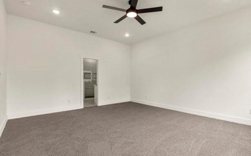 301 Bay Court, Gun Barrel City, TX 75156, 4 Bedrooms Bedrooms, ,2 BathroomsBathrooms,Residential,For Sale,301 Bay Court,20947358